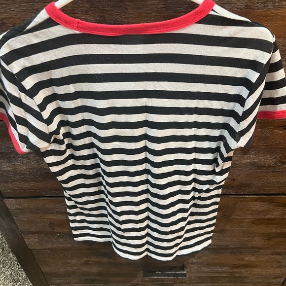 ❤️💚VS‎ PINK XS SHIRT - Picture 3 of 3